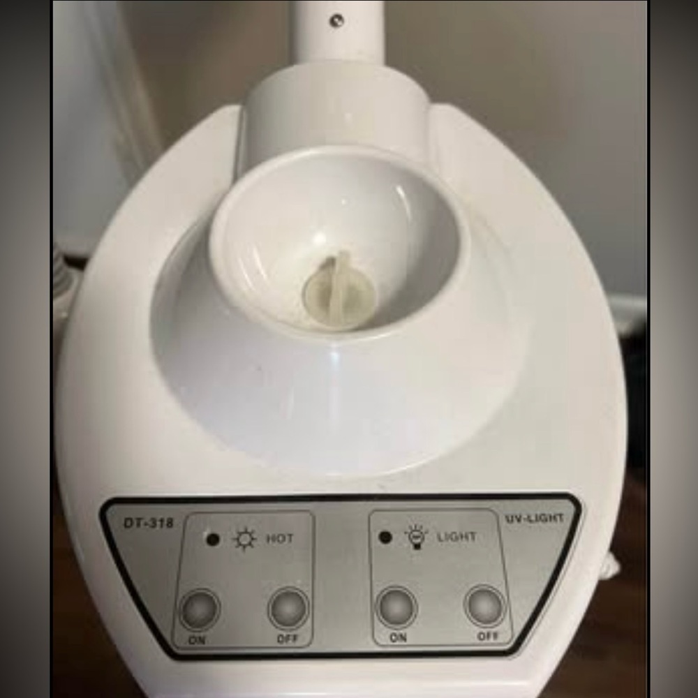 Esthetician or spa 2 in 1 steamer with magnifying light on rollers white - Picture 3 of 9